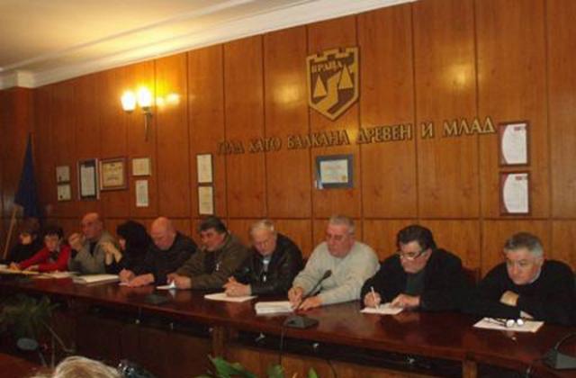 Общината ще плаща пътя на хора от селата да се обучават във Враца