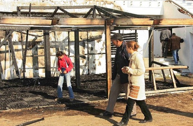 Престрелка избухна до централната банка на Тунис