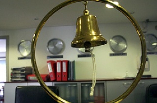 SOFIX стъпи в новата седмица с рогата напред