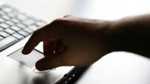 Половината българи ползват интернет