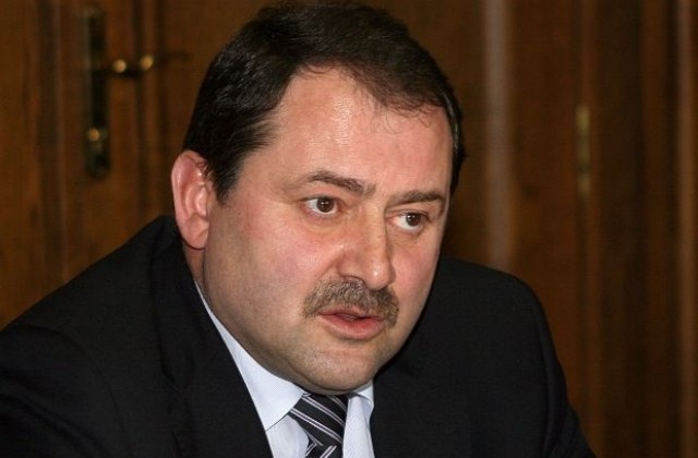 ВСС отстрани Веселин Пенгезов от САС, той обвини Цветан Цветанов