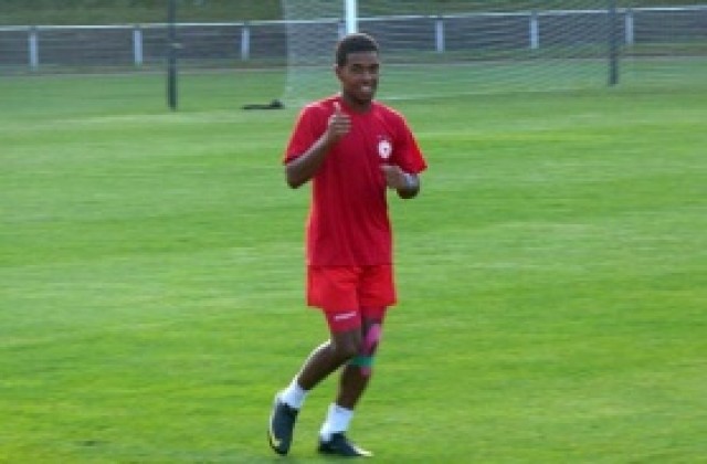 Футболист на ЦСКА на облекчен режим до края на лагера в Гърция