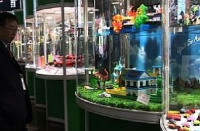 Екологията доминира на панаира на играчките в Азия