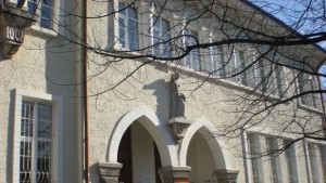 По малко читатели през 2010 г заради ремонта на библиотеката