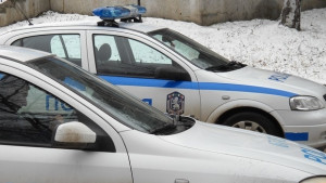 Уличиха трима младежи за кражби в село Гъбене