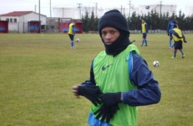 Исмаил Иса получи почивка, „сините” се стараят в студа