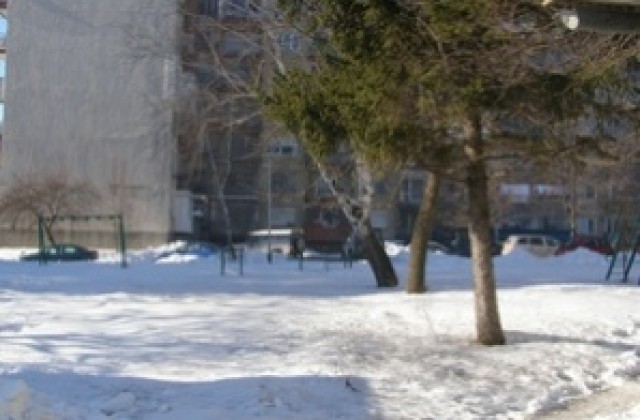 Мокри и заснежени пътища