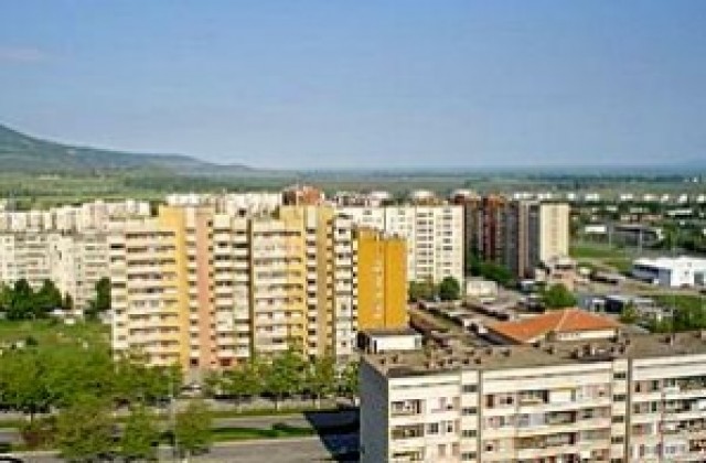 Близо 500 жилища ще продава тази година община Сливен