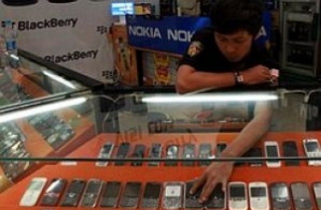 Близо 1,4 млрд. мобилни телефони са продадени през 2010 г.