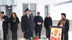 Нови жилища за изоставени младежи и възрастни