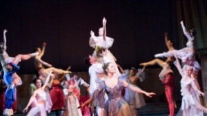 Травиата Пепеляшка и Севилският бръснар в операта