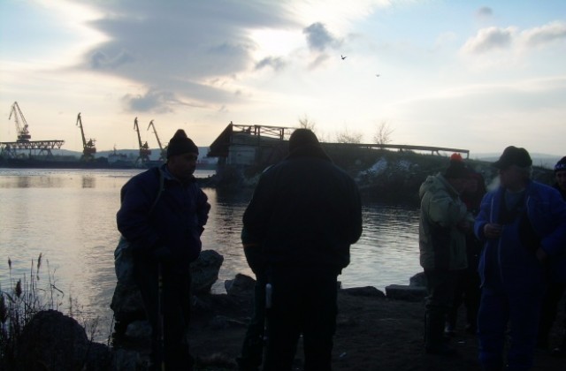 Глобиха рибари за нехуманен улов