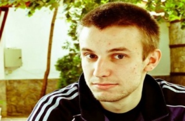 Млад бургаски лъв пробива с позитивно кредо