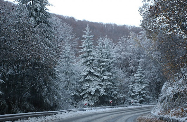 Пътищата са проходими при зимни условия