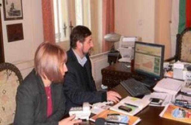Областният управител не успя да се преброи електронно