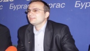 СДС надушват ченгета от ДС в пътна агенция