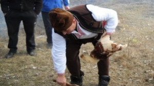 На Петльовден се почита мъжката сила