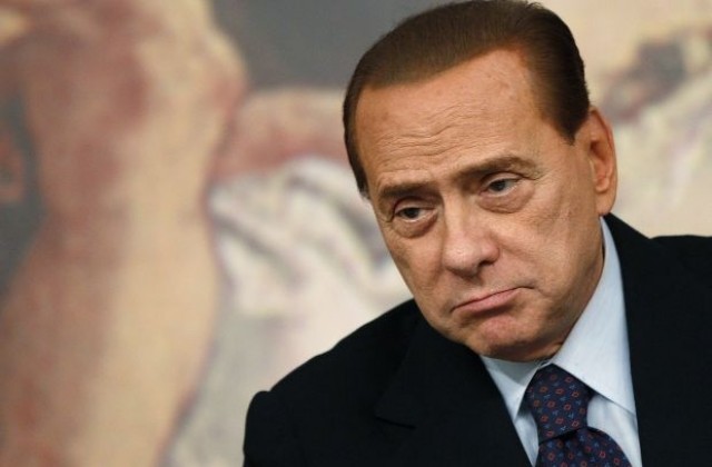 Съпартийка на Берлускони, дръзнала да го критикува, беше изхвърлена от партията