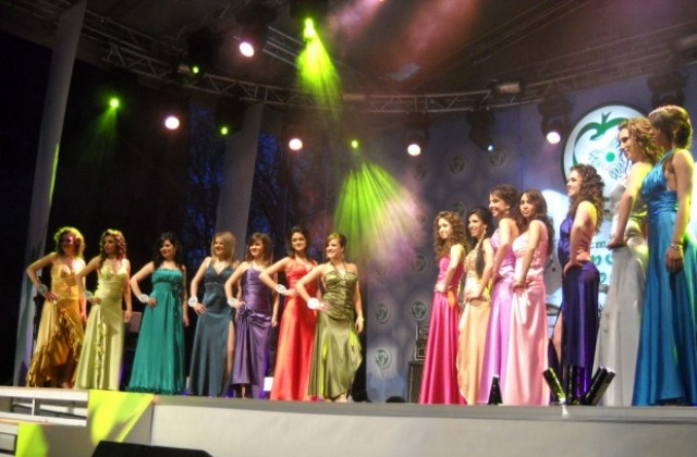 Кандидатките за Девойка Кюстендилска пролет 2011 са вече 11