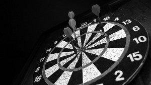 Лесно е да мразиш трудно е да мислиш