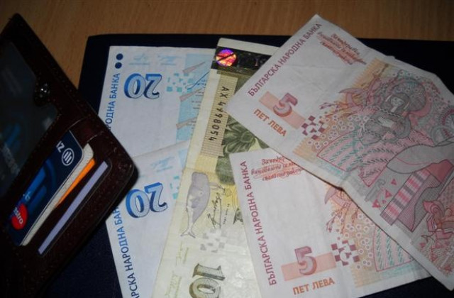 Иззеха около 40 000 евро от дома на бизнесмен