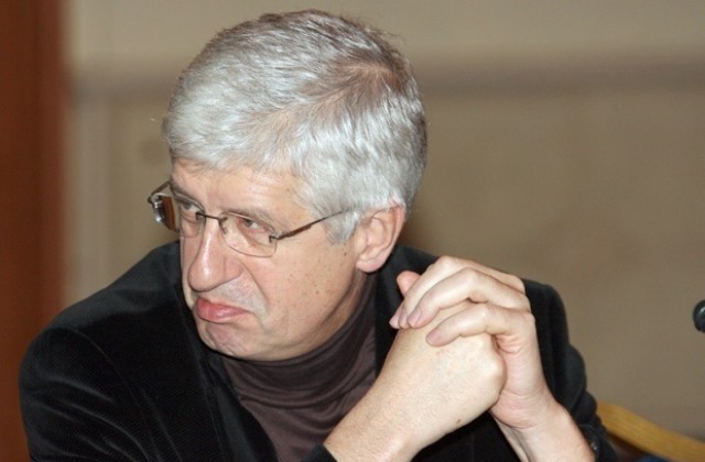 Губим по 1 млрд.  лева годишно от забавянето на АЕЦ Белене