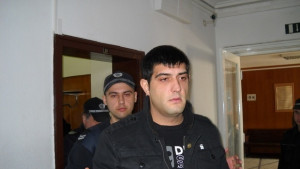 Домашен арест за мъжа намушкал шампиона Михаил Ганев