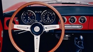 Alfa Romeo планира имиджово купе със задно предаване