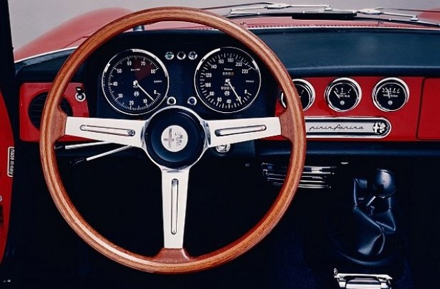 Alfa Romeo планира имиджово купе със задно предаване
