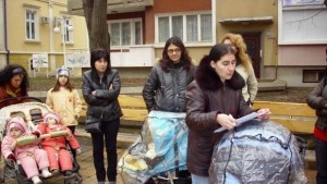 165 ловчалийки ще връщат пари за майчинство