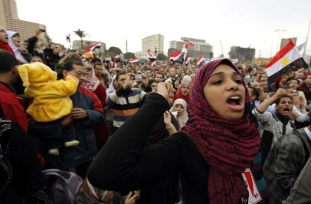В Египет одобриха план за промени в конституцията и избирателния закон