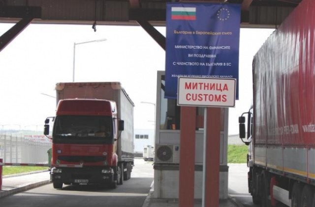 Пет опита за контрабанда пресечени на Малко Търново и Лесово