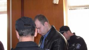 24 години затвор за студента убил бившата си учителка