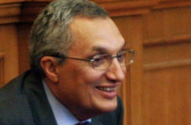 Костов определи идеята да смени Дянков като „екзотика“