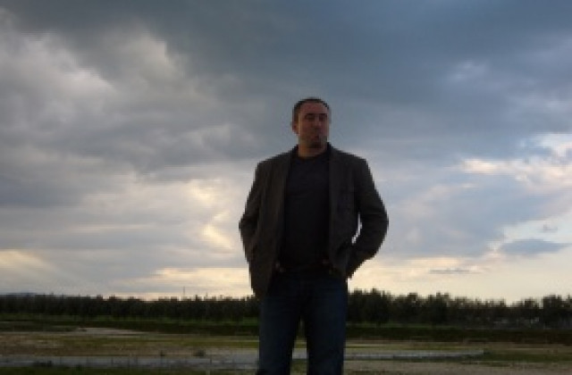 Мъри и Цанко гледаха Левски, Йовов подари фланелка на Ричард