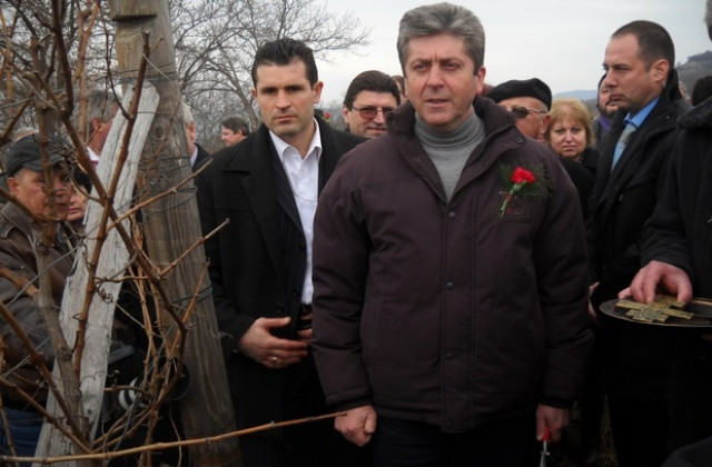 Необходима е промяна в контрола на подслушванията, смята президентът