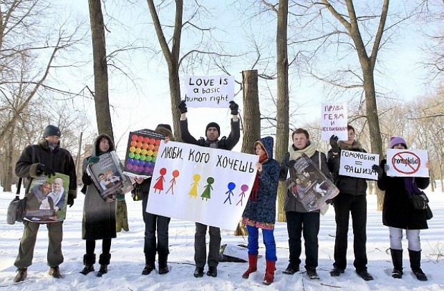 Първият протест на хомосексуалисти в Беларус продължи 10 минути