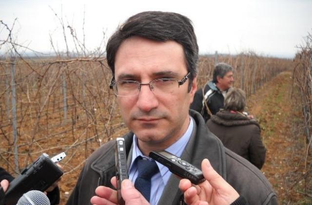 Министър Трайков: С високи изкупни цени се насърчава „зелената енергия”