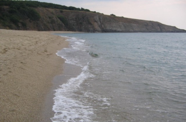 Южният плаж – чист най-рано през 2015 г.