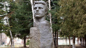 Разград почита Левски днес