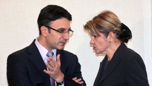 Деветима министри отговарят на депутатски питания