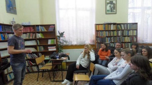 Студент от Германия преподава в Хуманитарната гимназия