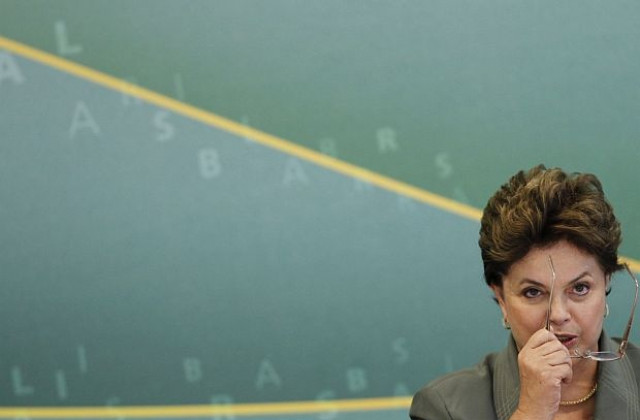 Уили Уонка ли е Дилма Русеф?