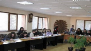 Деца от Трявна рисуваха Левски