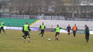 Дани Георгиев с контузия от двустранната игра на Тича