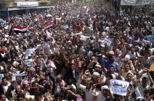 Девети ден в Йемен протестират срещу правителството