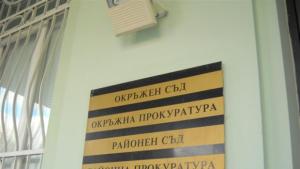 Глобиха побойник ударил мъж в лицето