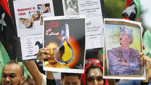 Диктаторът vs народа