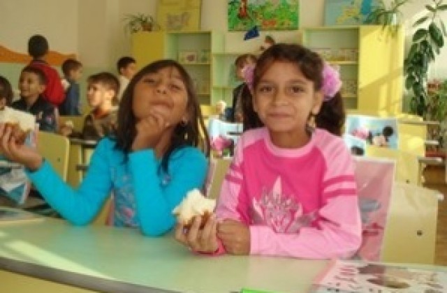 Връщането на сутрешната физзарядка в училище е добра идея според главния експерт по спорта в Габрово