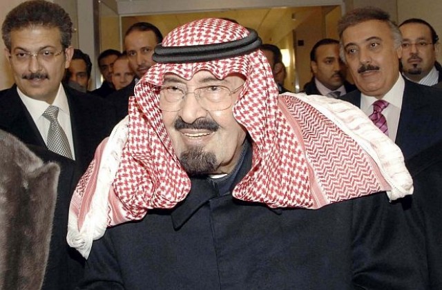 Кралят на Саудитска Арабия се завърна след лечение в чужбина